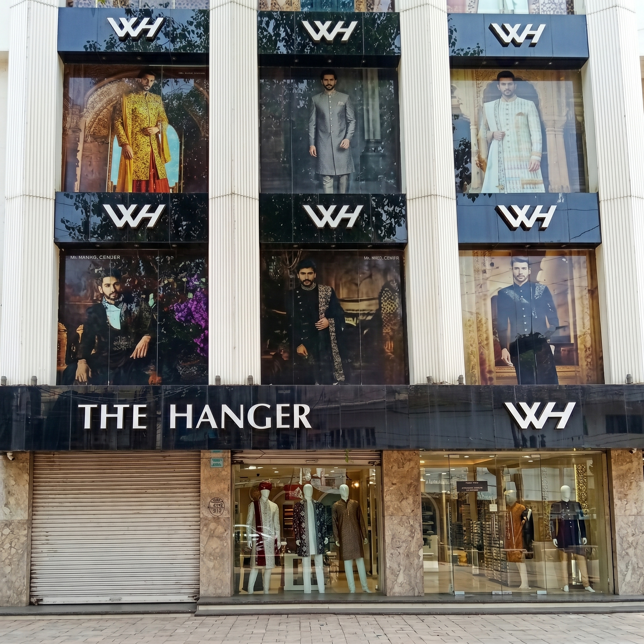 White Hanger Raipur storefront